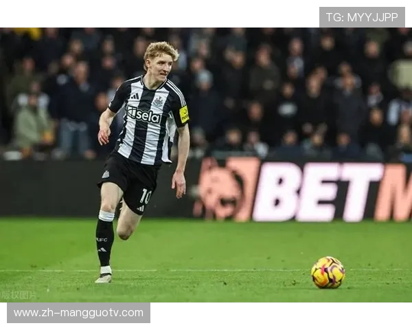 布伦特福德3-1逆转纽卡斯尔，蜜蜂主场展现韧性